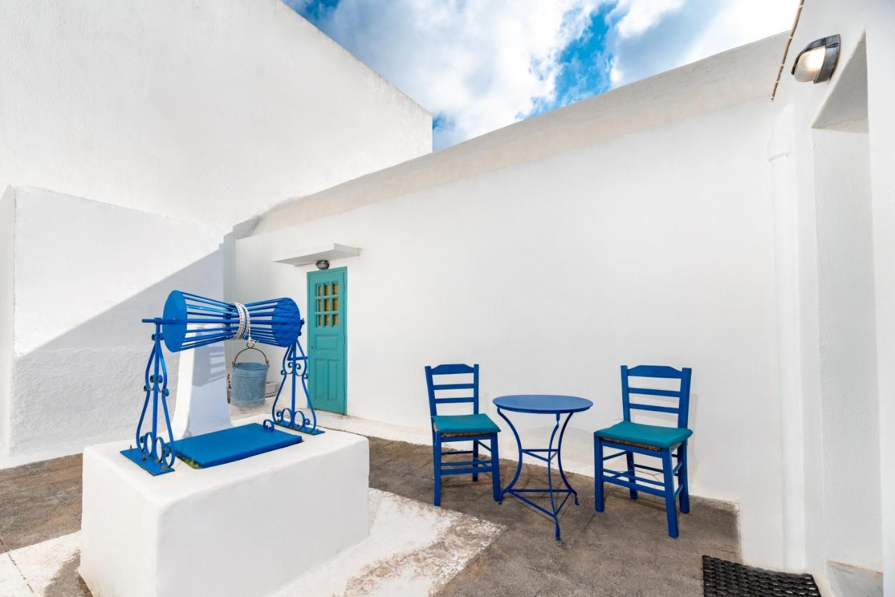 Authentic Santorinian Home Experience Fira  Exterior photo