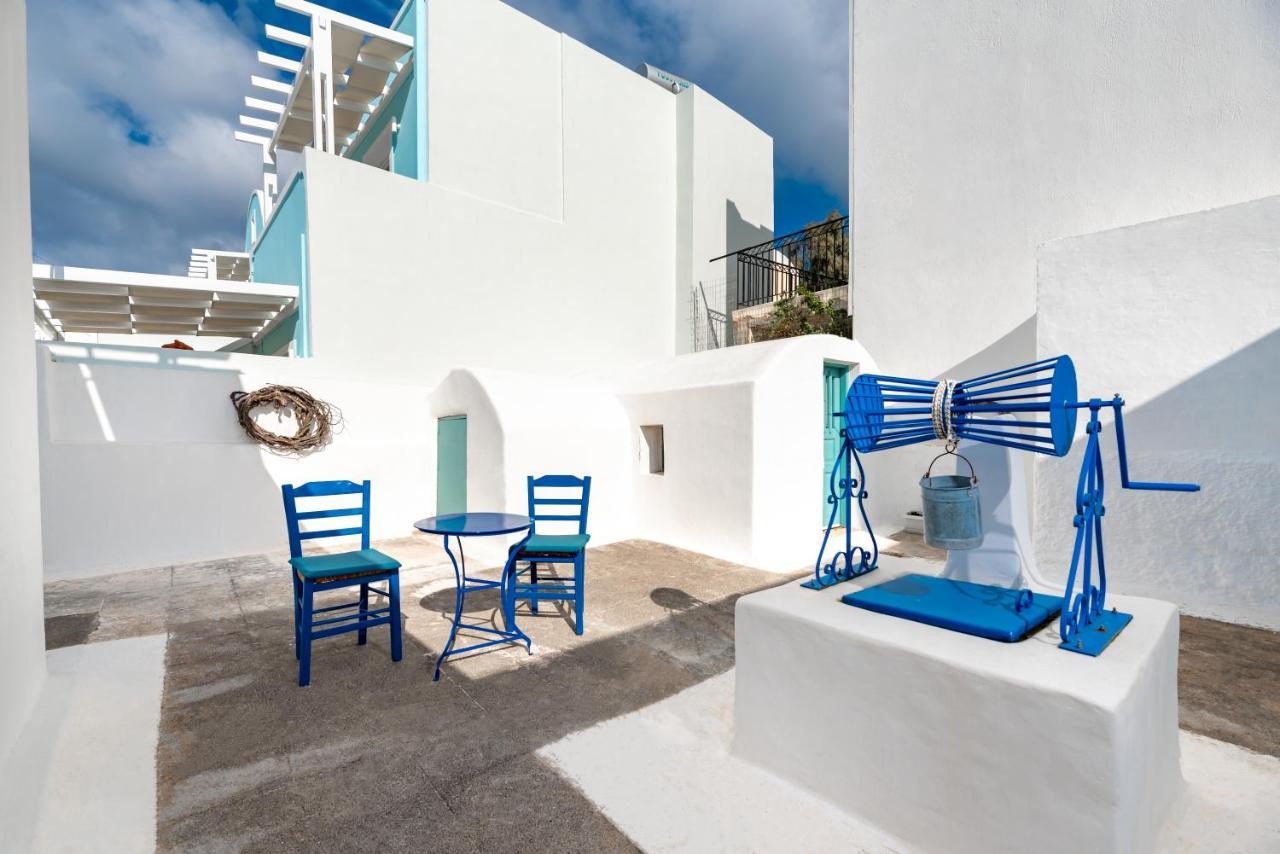 Authentic Santorinian Home Experience Fira  Exterior photo